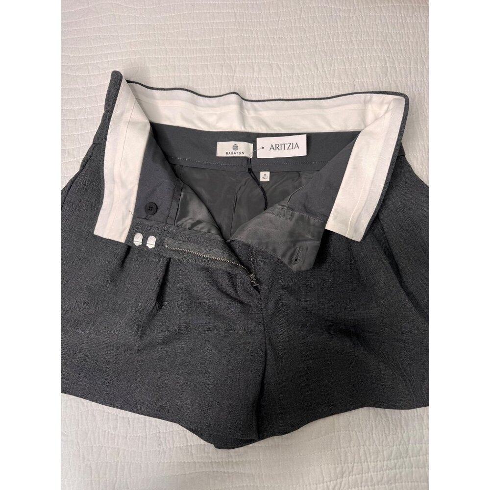NWT Aritzia Babaton Bureau Grey Fold Over Shorts Woman’s SZ 8 - Picture 4 of 12